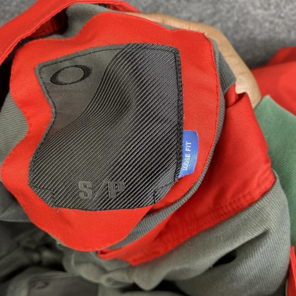 Oakley Snow Pants Mens Small Red Insulated Loose Fit Ski Snowboard Winter Warm